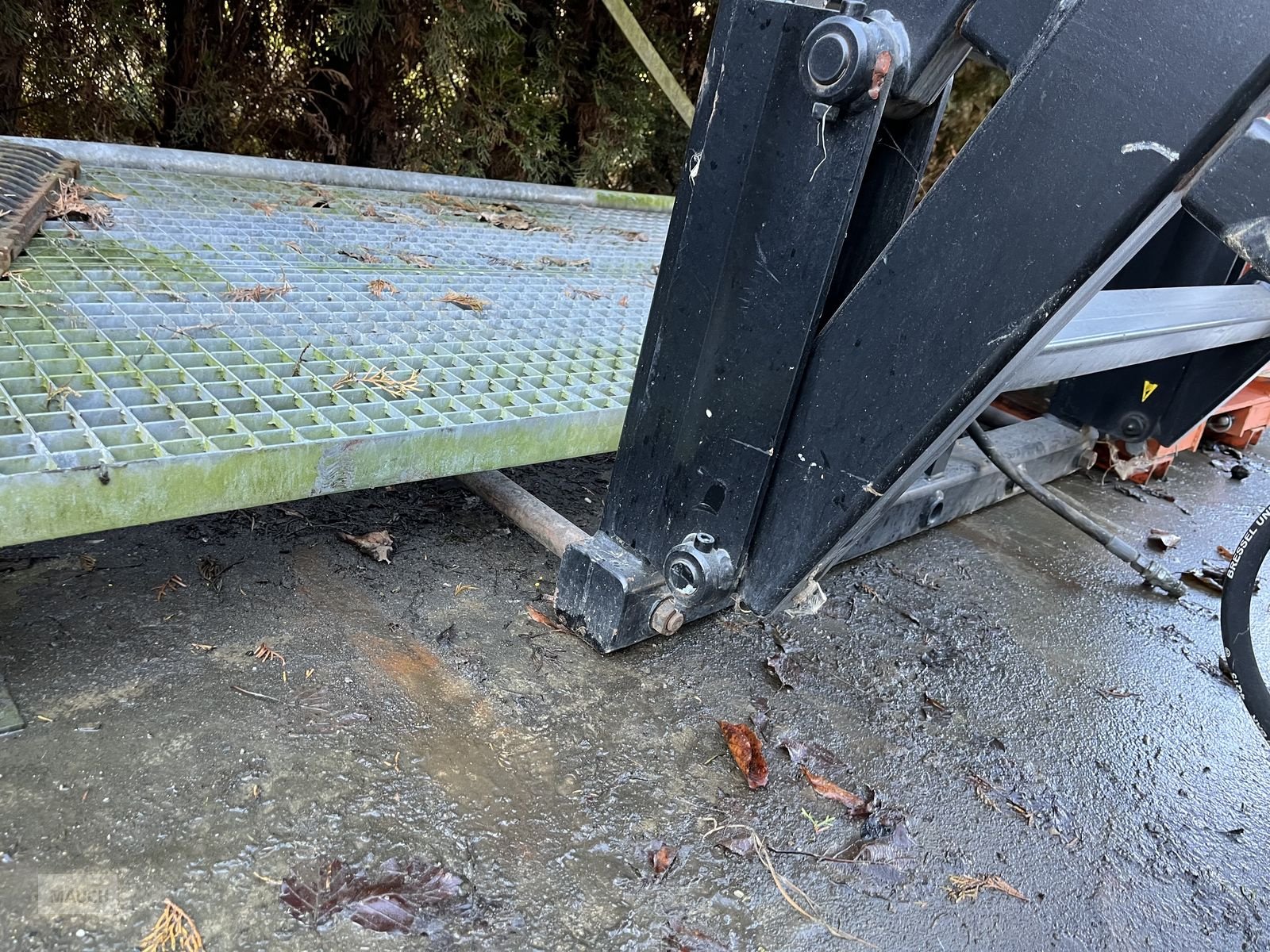 Ladeschaufel des Typs Bressel & Lade Ballenhubstapelgerät mit Euro, Gebrauchtmaschine in Burgkirchen (Bild 3)