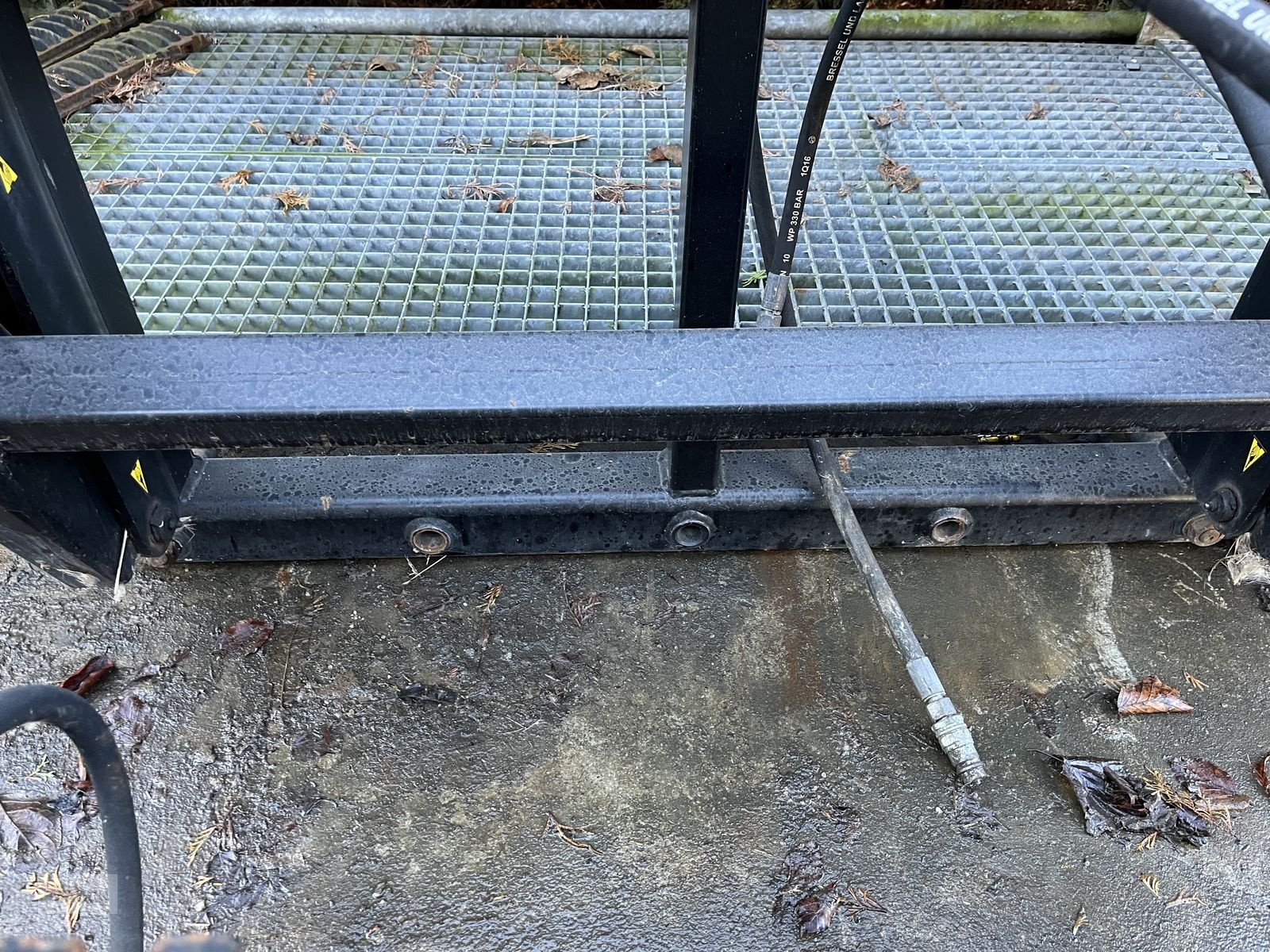 Ladeschaufel des Typs Bressel & Lade Ballenhubstapelgerät mit Euro, Gebrauchtmaschine in Burgkirchen (Bild 4)