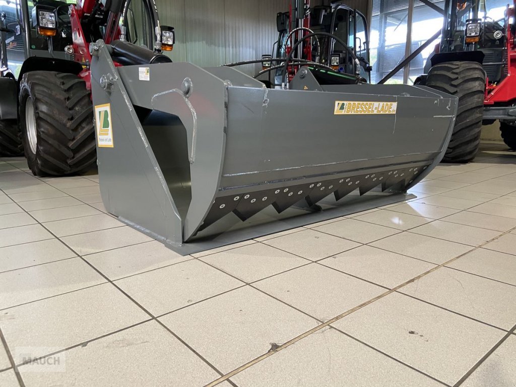Ladeschaufel des Typs Bressel & Lade Ballenschneidschaufel 1630mm HV, Neumaschine in Burgkirchen (Bild 5)