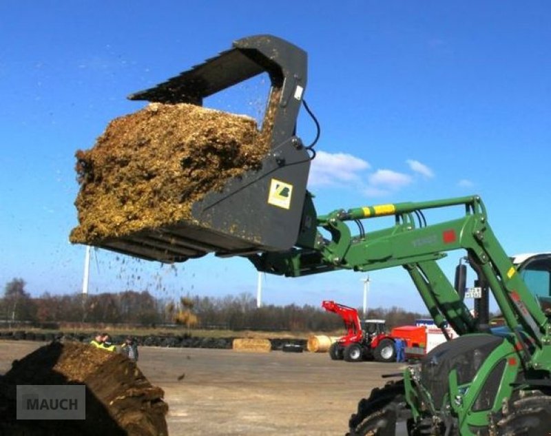 Ladeschaufel des Typs Bressel & Lade Ballenschneidzange / Ballenschneidschaufel, Neumaschine in Burgkirchen (Bild 6)