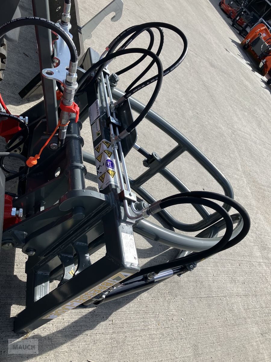 Ladeschaufel des Typs Bressel & Lade Ballenzange mit Euro-Aufnahme AKTION, Neumaschine in Burgkirchen (Bild 18)