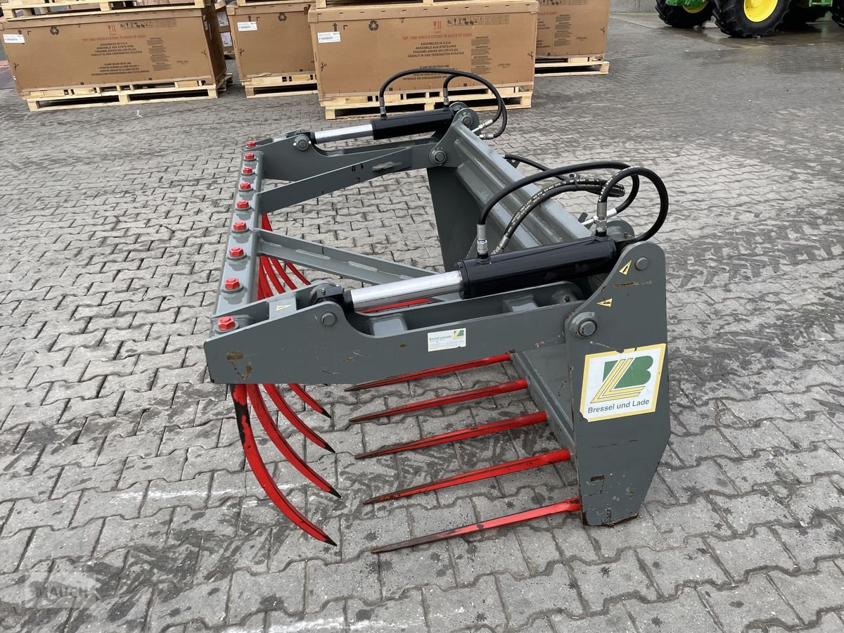 Ladeschaufel tipa Bressel & Lade Dung- und Silagezange D45 1700mm oder 1900mm, Vorführmaschine u Burgkirchen (Slika 2)