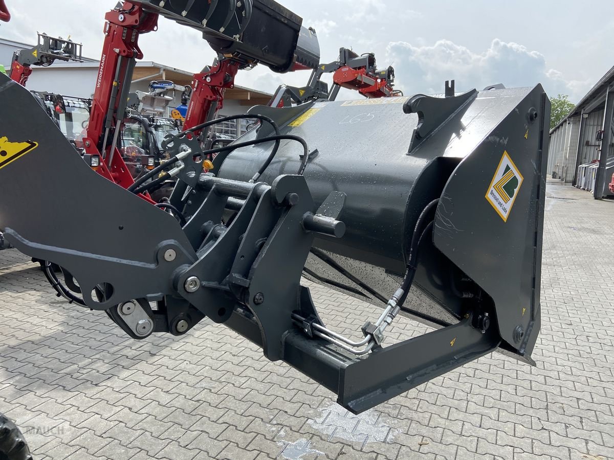 Ladeschaufel des Typs Bressel & Lade Hochkippschaufel, Neumaschine in Burgkirchen (Bild 6)