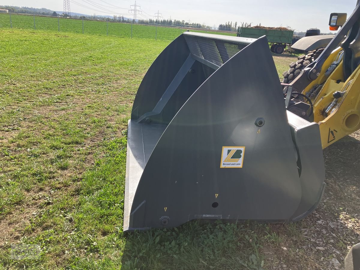 Ladeschaufel типа Bressel & Lade Hochkippschaufel, Neumaschine в Burgkirchen (Фотография 3)