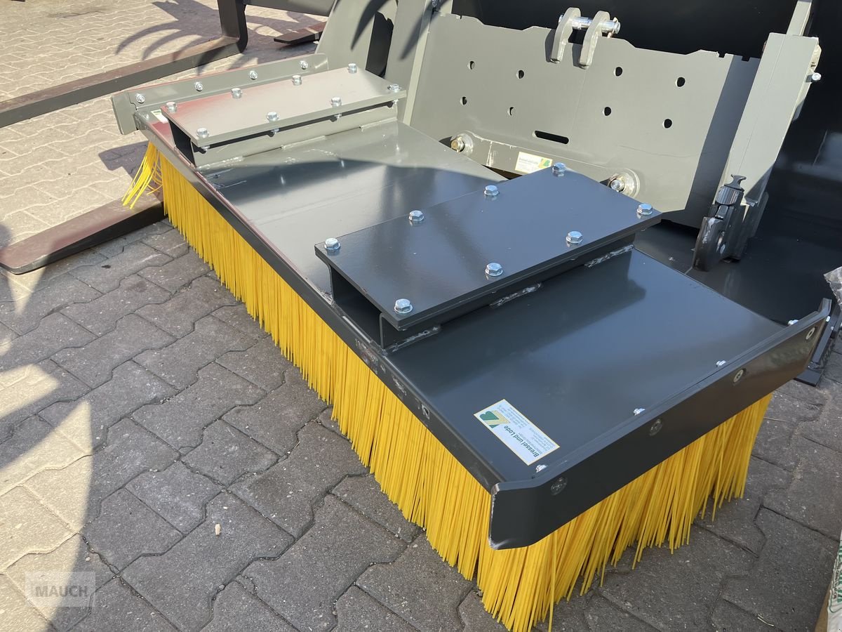 Ladeschaufel des Typs Bressel & Lade Kehrbesen 1.5m-3m, Neumaschine in Burgkirchen (Bild 3)