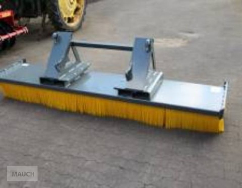 Ladeschaufel des Typs Bressel & Lade Kehrbesen/Schiebebesen, Neumaschine in Burgkirchen (Bild 1)