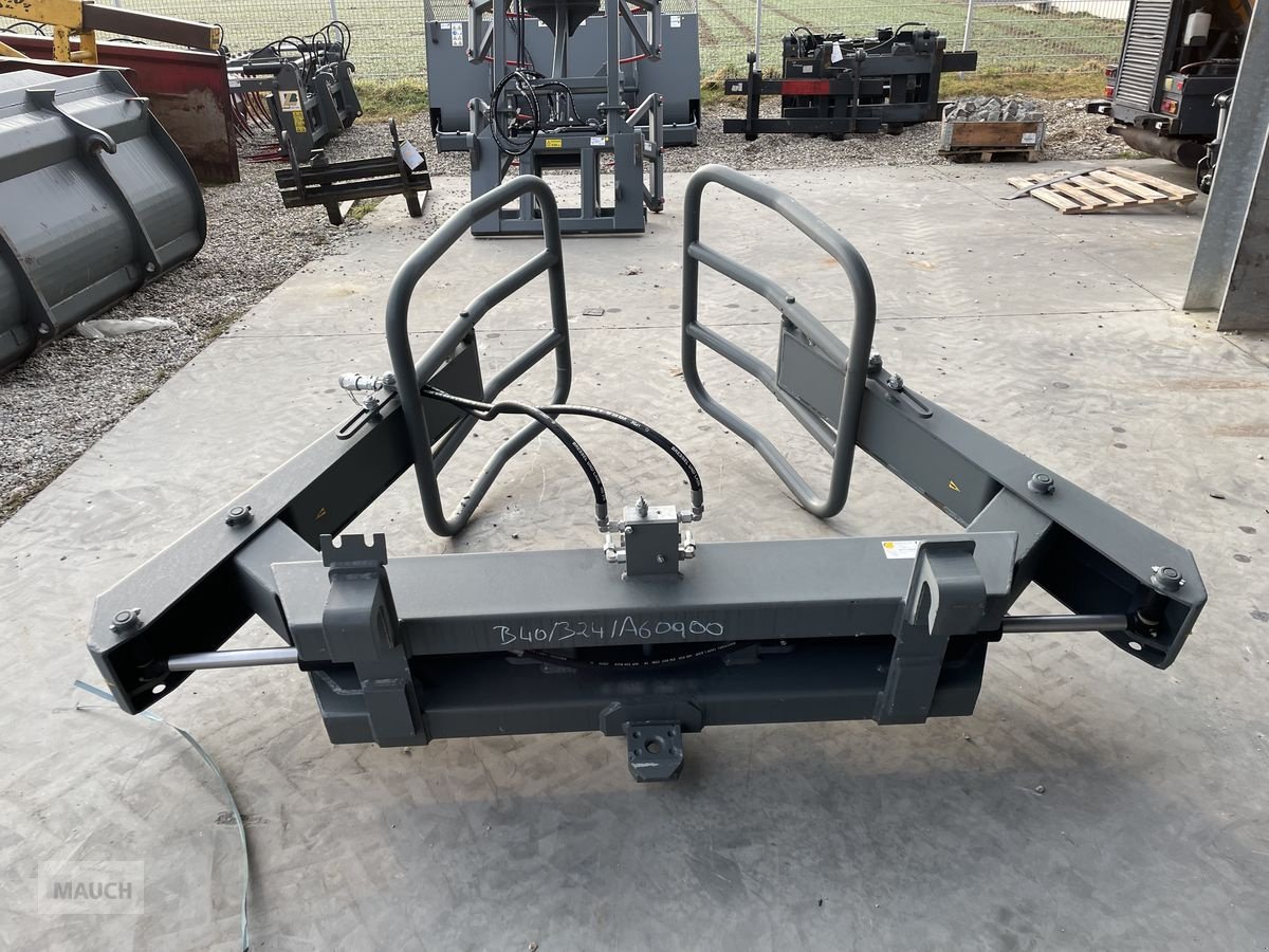 Ladeschaufel des Typs Bressel & Lade Rund- und Rechteckballenzange, Neumaschine in Burgkirchen (Bild 5)