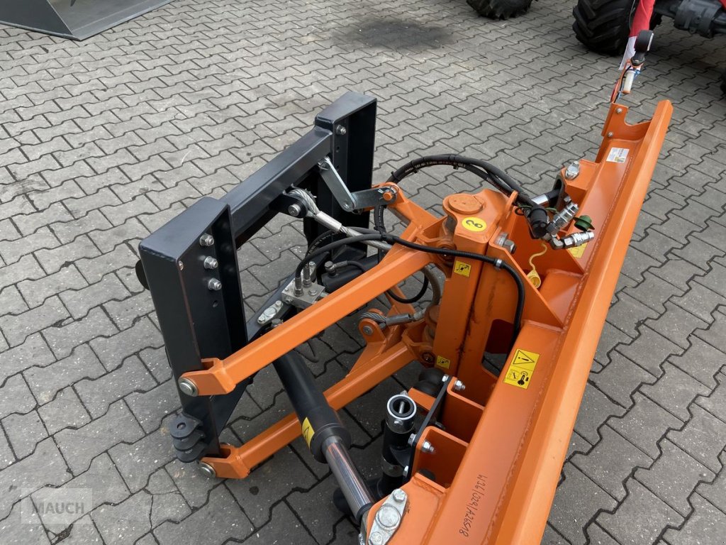 Ladeschaufel des Typs Bressel & Lade Schneeschild SRS 1600mm mit HV, Neumaschine in Burgkirchen (Bild 12)