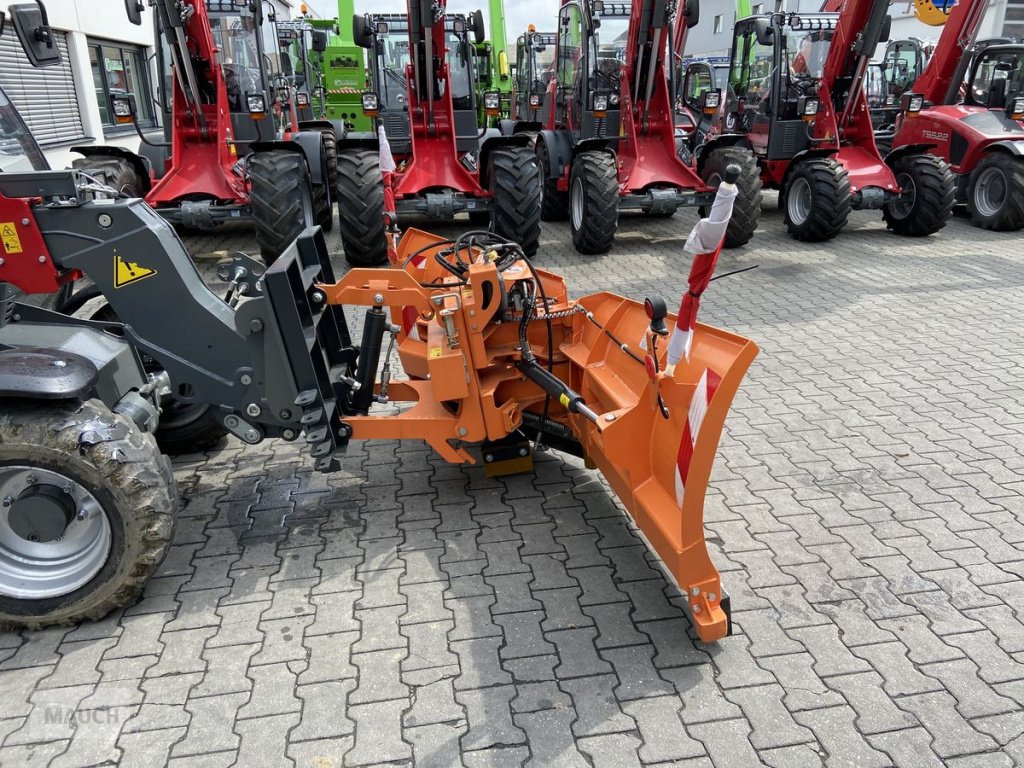 Ladeschaufel des Typs Bressel & Lade Schneeschild Vario 2200mm HV SPF, Neumaschine in Burgkirchen (Bild 11)