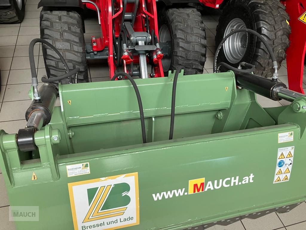 Ladeschaufel des Typs Bressel & Lade Silageschneidschaufel, Neumaschine in Burgkirchen (Bild 2)