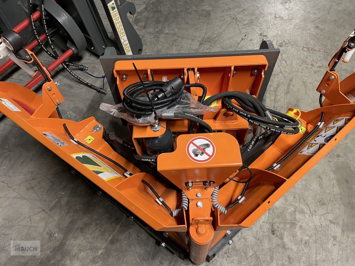 Ladeschaufel des Typs Bressel & Lade Variopflug, Schneepflug 1,5 - 3,4m erhältlich, Neumaschine in Burgkirchen (Bild 3)