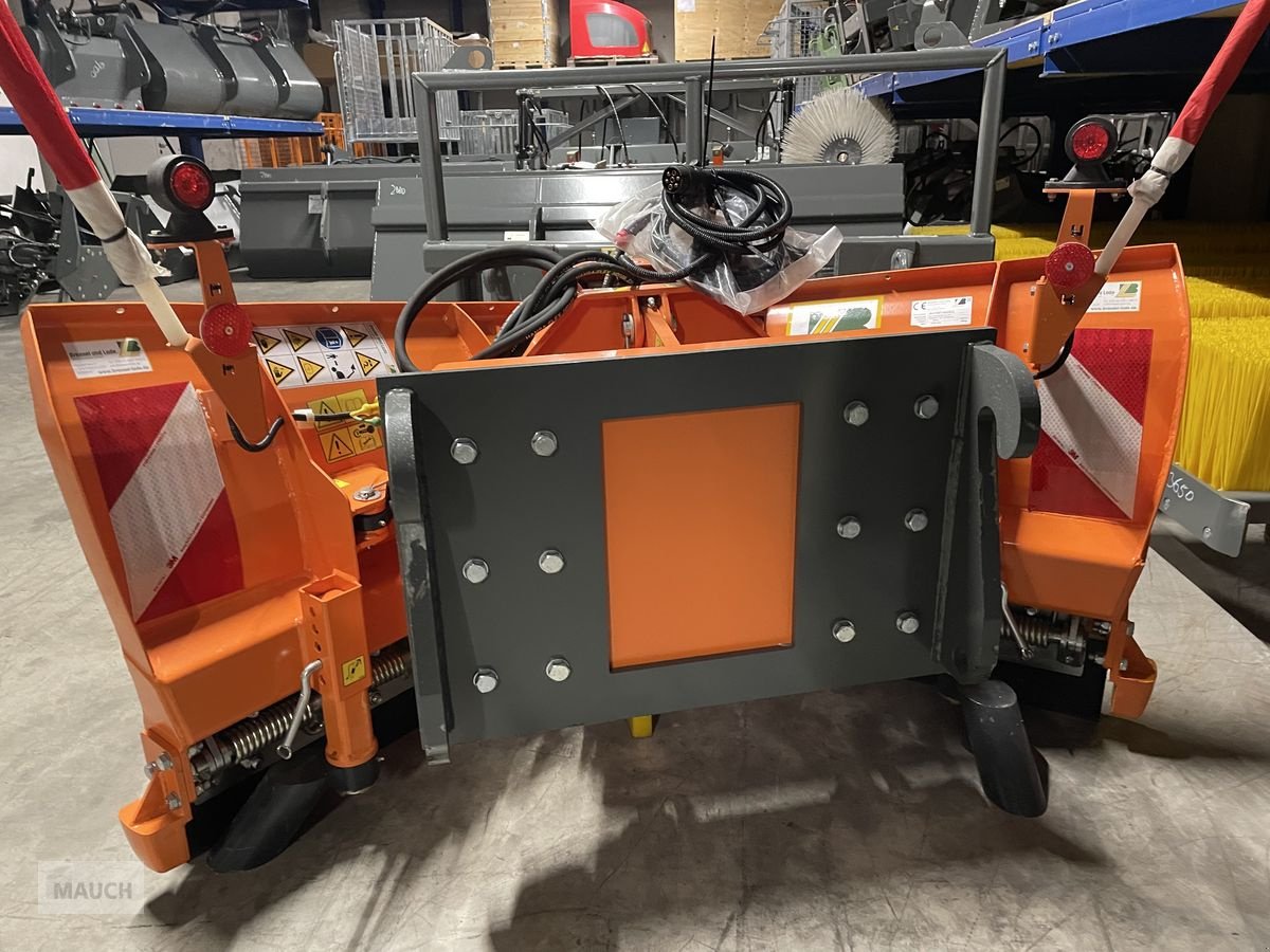 Ladeschaufel des Typs Bressel & Lade Variopflug, Schneepflug 1,5 - 3,4m erhältlich, Neumaschine in Burgkirchen (Bild 4)