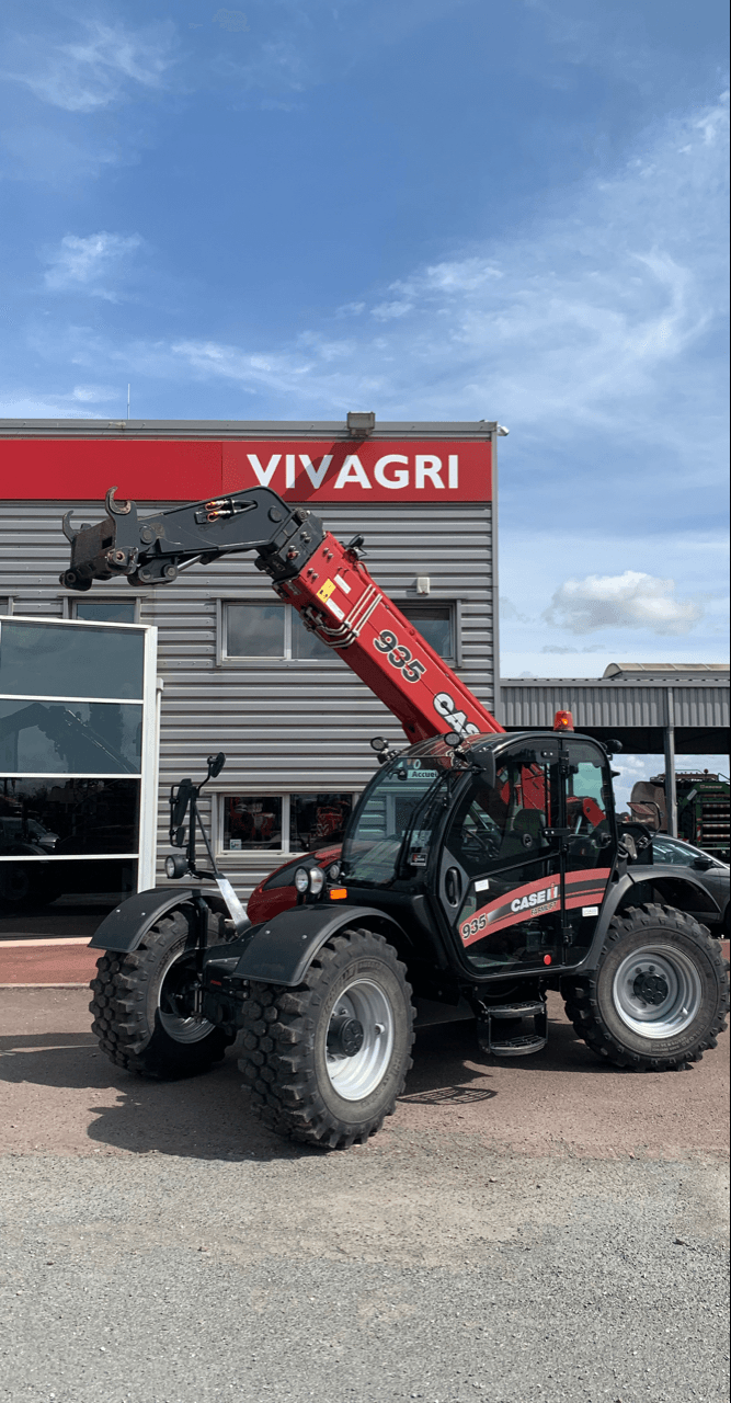 Ladeschaufel des Typs Case IH FARMLIFT 935, Gebrauchtmaschine in CINTHEAUX (Bild 1)