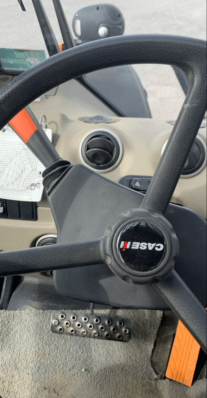 Ladeschaufel des Typs Case IH FARMLIFT 935, Gebrauchtmaschine in CINTHEAUX (Bild 8)