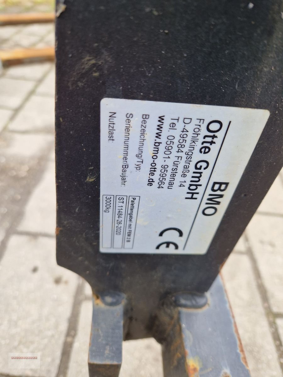 Ladeschaufel des Typs Dominator 3.000 KG Palettengabel Heavy Duty Ausführung, Gebrauchtmaschine in Tarsdorf (Bild 3)