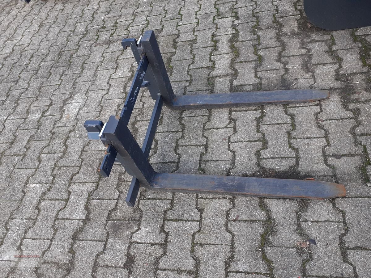 Ladeschaufel des Typs Dominator Avant Palettengabel mit 80 cm Zinken TOP, Gebrauchtmaschine in Tarsdorf (Bild 2)