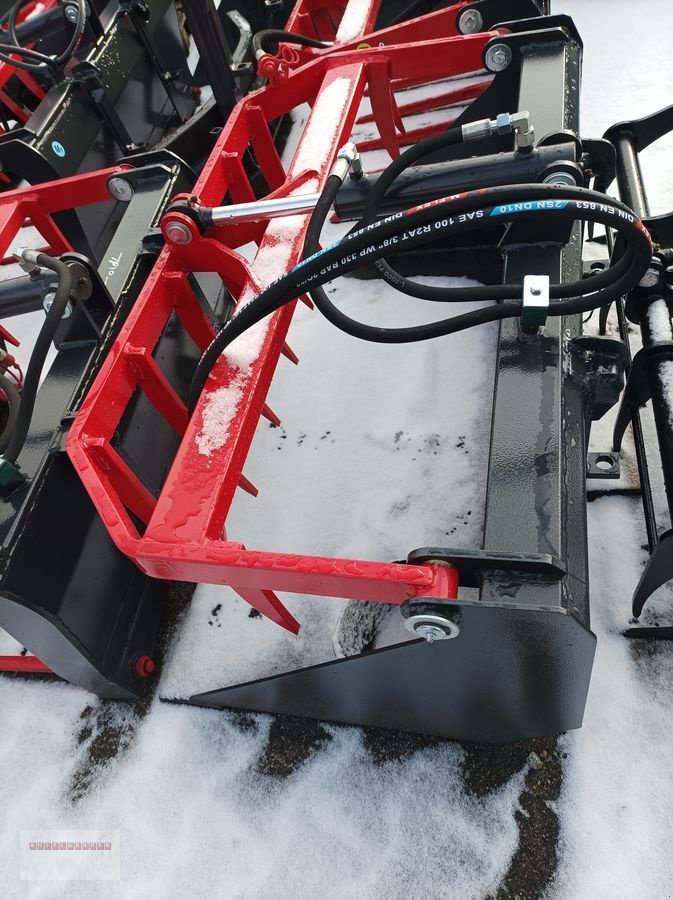 Ladeschaufel of the type Dominator ECO Krokoschaufel  AVANT, Gebrauchtmaschine in Tarsdorf (Picture 2)