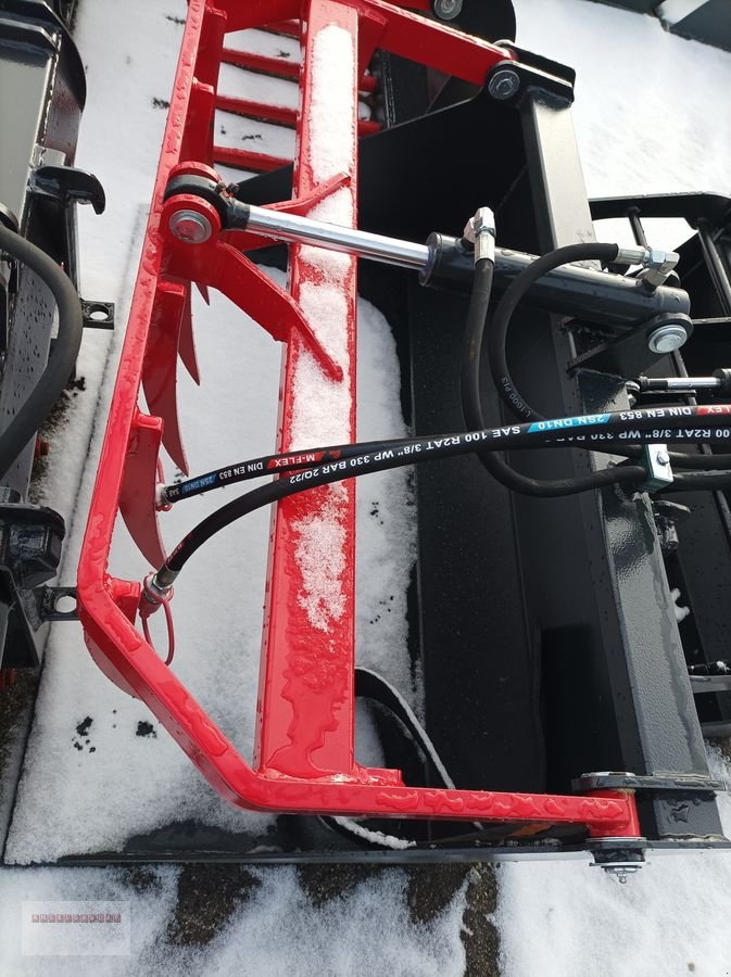 Ladeschaufel of the type Dominator ECO Krokoschaufel  AVANT, Gebrauchtmaschine in Tarsdorf (Picture 4)