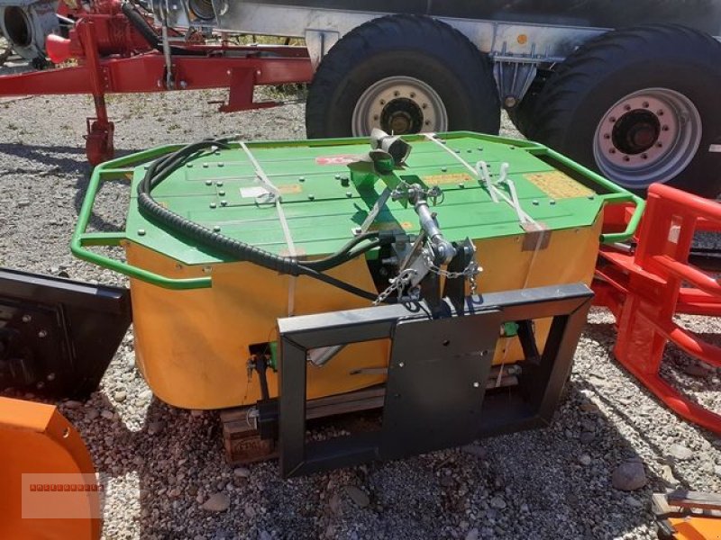 Ladeschaufel typu Dominator Frontmähwerk 135cm für Hoflader, Gebrauchtmaschine v Tarsdorf (Obrázek 1)