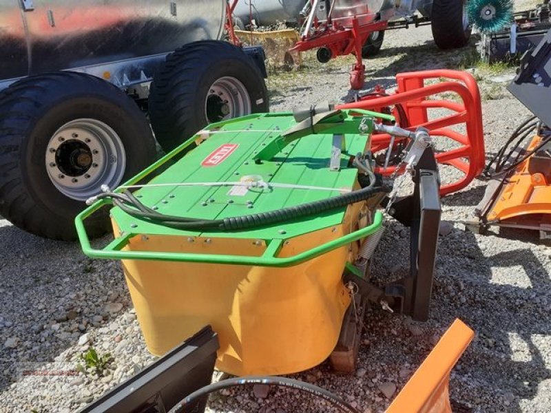 Ladeschaufel typu Dominator Frontmähwerk 135cm für Hoflader, Gebrauchtmaschine v Tarsdorf (Obrázek 4)