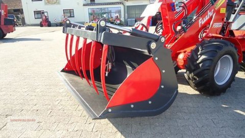 Ladeschaufel des Typs Dominator Greifschaufel- Krokoschaufel 150 cm EURO, Gebrauchtmaschine in Tarsdorf (Bild 1)