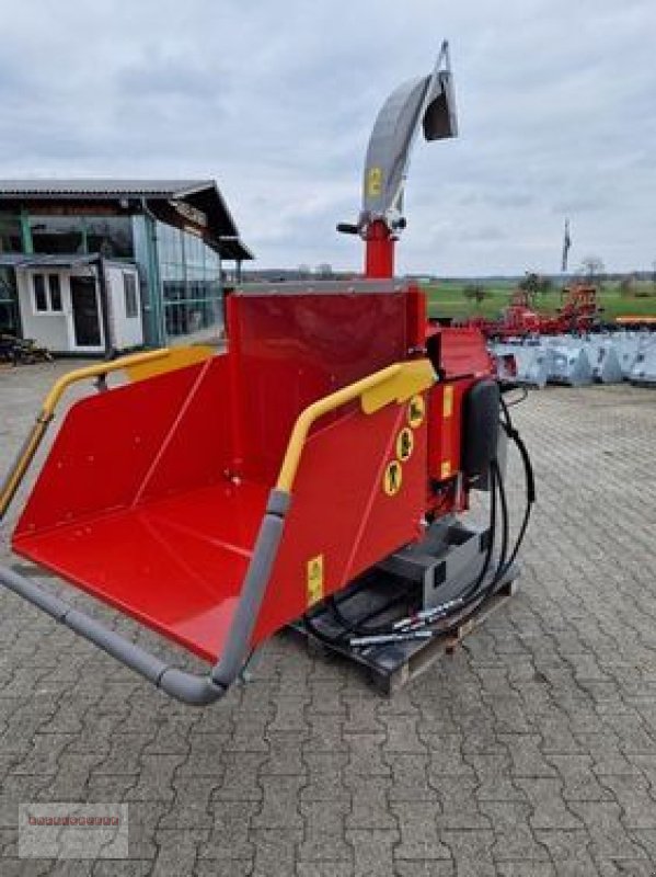 Ladeschaufel typu Dominator Holzhäcksler hydraulisch 150 für Hoflader & Tele, Gebrauchtmaschine v Tarsdorf (Obrázek 1)