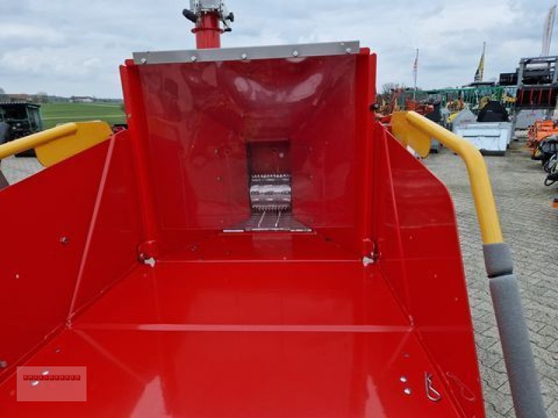 Ladeschaufel typu Dominator Holzhäcksler hydraulisch 150 für Hoflader & Tele, Gebrauchtmaschine v Tarsdorf (Obrázek 2)