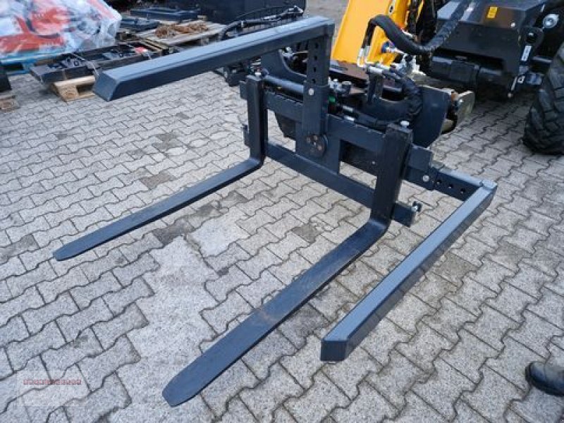 Ladeschaufel des Typs Dominator Kistendrehgerät Roto 2500, Gebrauchtmaschine in Tarsdorf (Bild 2)