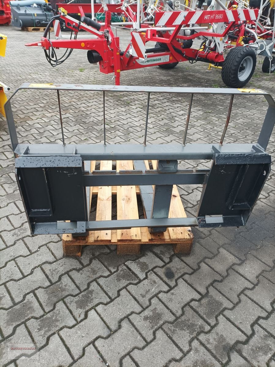 Ladeschaufel typu Dominator Palettengabel mit Bobcat Aufnahme, Gebrauchtmaschine v Tarsdorf (Obrázek 3)