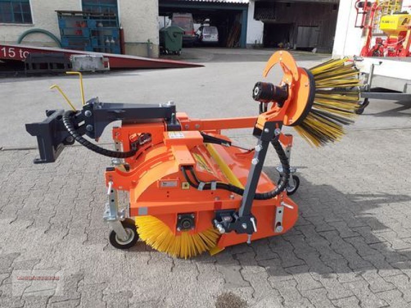 Ladeschaufel des Typs Dominator Profi Clean Kehrmaschine TOP Aktion, Gebrauchtmaschine in Tarsdorf (Bild 2)