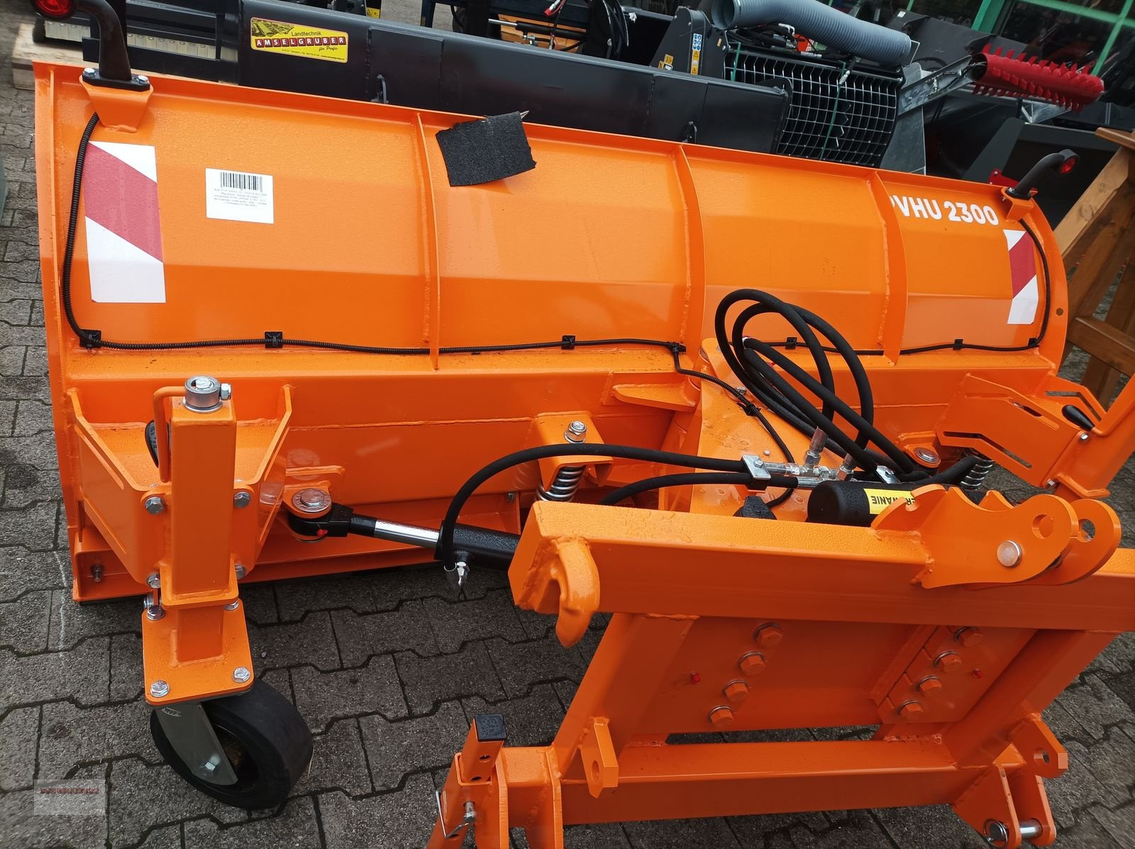 Ladeschaufel typu Dominator Schneepflug 230cm Hydraulisch  mit Rädern, Gebrauchtmaschine v Tarsdorf (Obrázek 2)