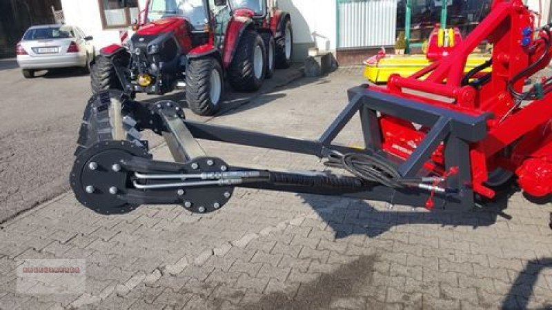 Ladeschaufel des Typs Dominator Silofräse mit Messern 120cm- 250 cm mit Euro, Gebrauchtmaschine in Tarsdorf (Bild 3)
