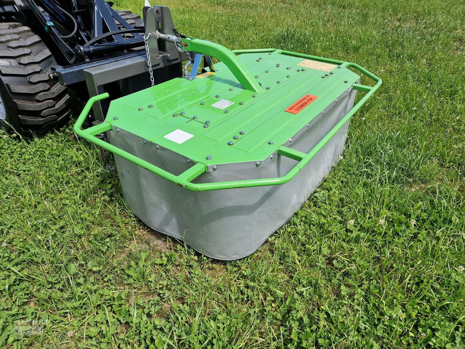 Ladeschaufel του τύπου Dominator Trommelmähwerk für Hoflader 135 cm, Gebrauchtmaschine σε Tarsdorf (Φωτογραφία 2)