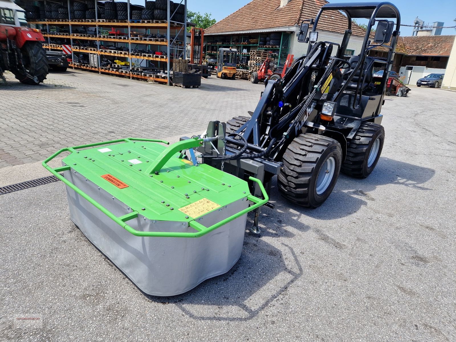 Ladeschaufel του τύπου Dominator Trommelmähwerk für Hoflader 135 cm, Gebrauchtmaschine σε Tarsdorf (Φωτογραφία 10)