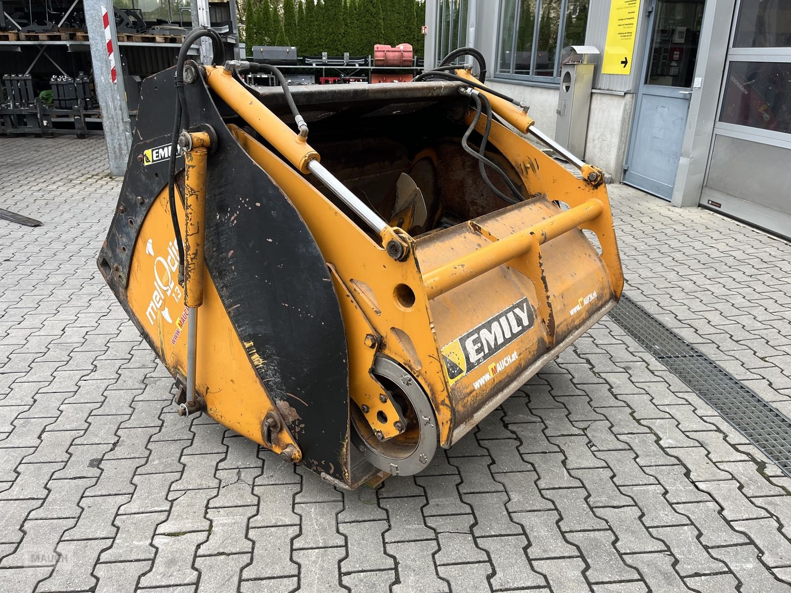 Ladeschaufel des Typs Emily Melodis 1500mm mit 1,3m³ Euro, Gebrauchtmaschine in Burgkirchen (Bild 1)