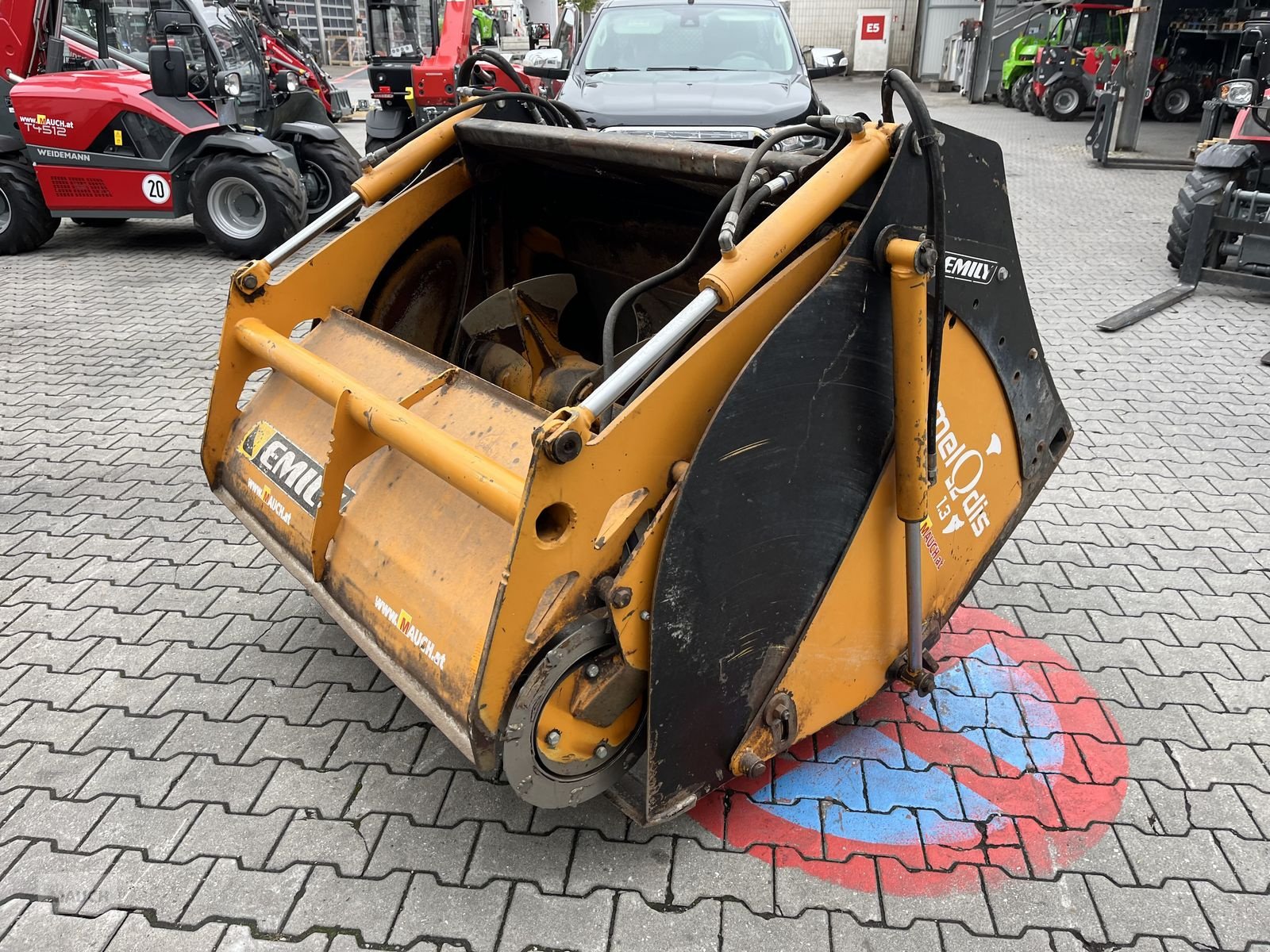 Ladeschaufel des Typs Emily Melodis 1500mm mit 1,3m³ Euro, Gebrauchtmaschine in Burgkirchen (Bild 2)