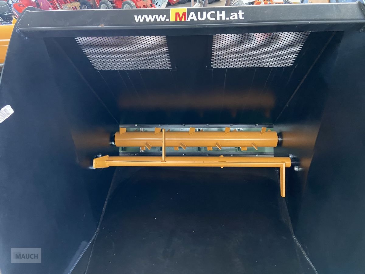 Ladeschaufel del tipo Emily Mini Dis Einstreugerät mit Seitenbesen, Gebrauchtmaschine In Burgkirchen (Immagine 9)