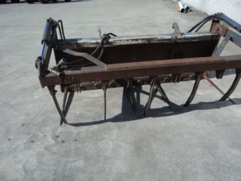 Ladeschaufel of the type Faucheux Combiné griffe  2.00 m, Gebrauchtmaschine in MOULLE (Picture 5)