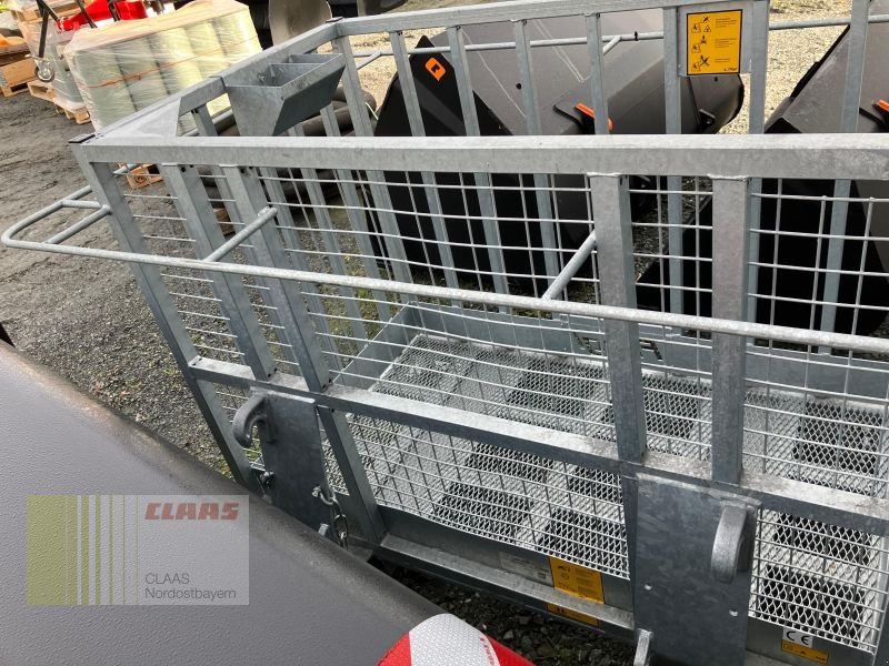 Ladeschaufel des Typs Fliegl ABHFLI000010V ARBEITSBÜHNE, Neumaschine in Hollfeld (Bild 3)