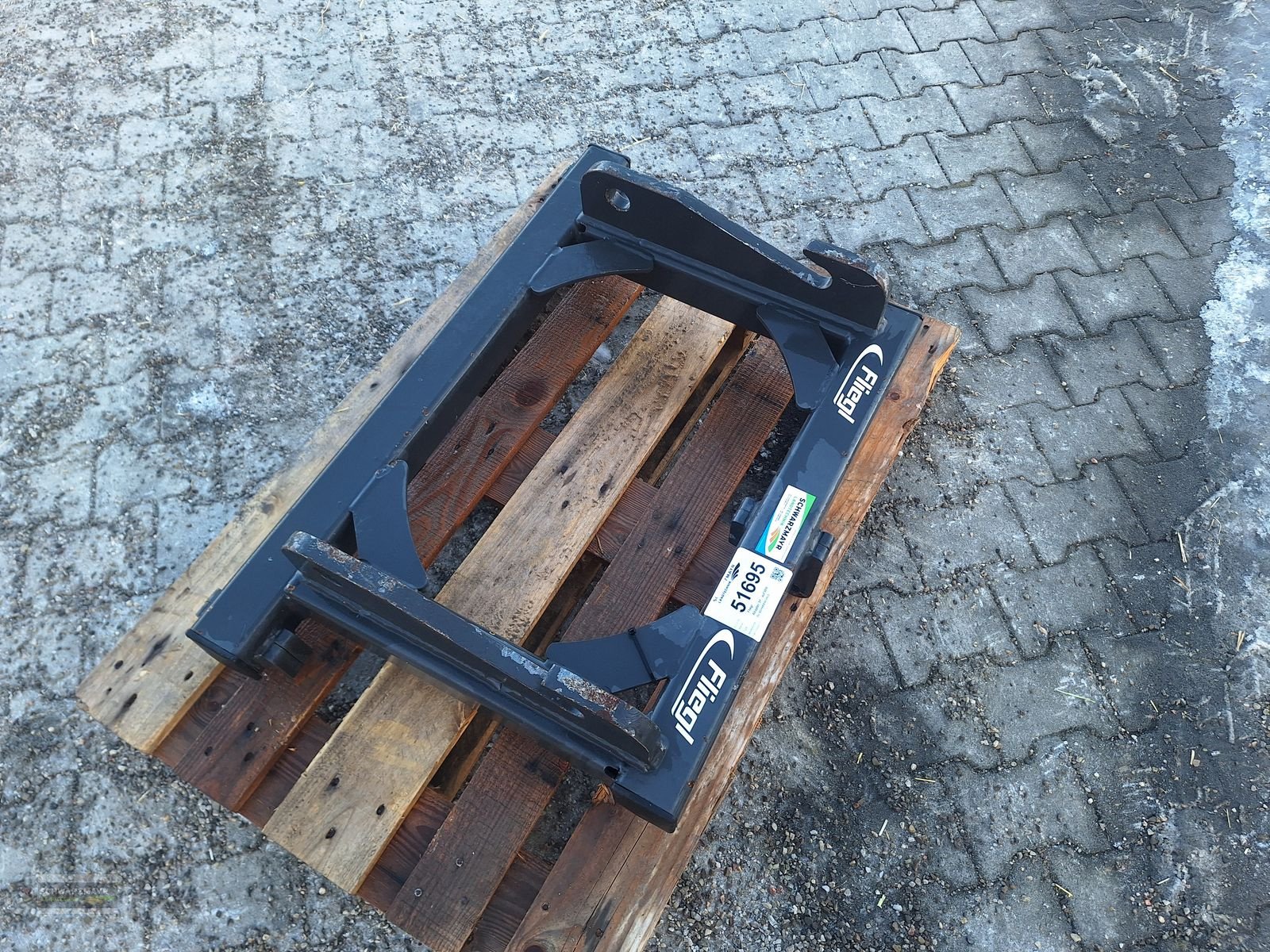 Ladeschaufel typu Fliegl AgroCenter Adapter WM auf 3-Punkt, Vorführmaschine v Aurolzmünster (Obrázek 7)