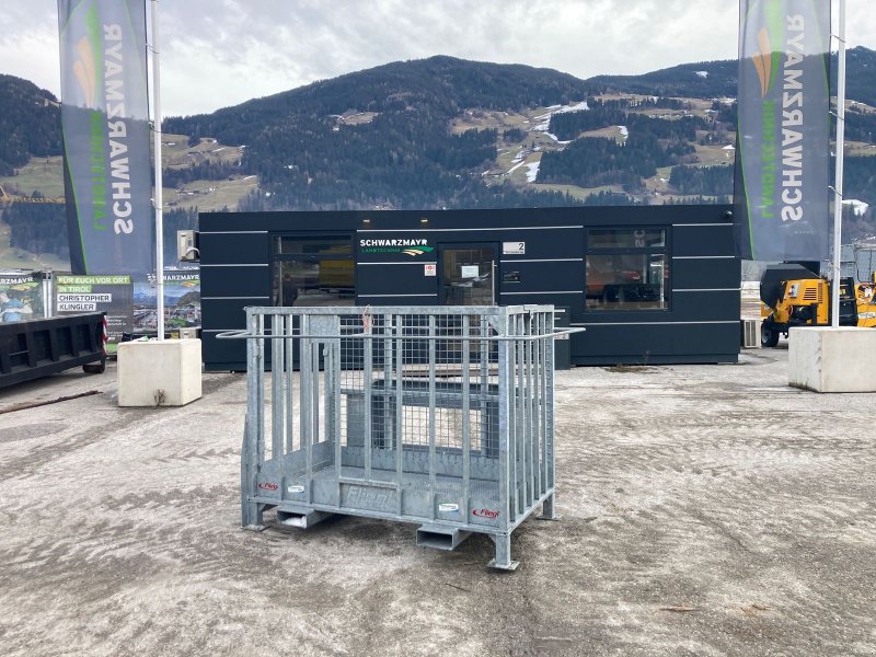 Ladeschaufel типа Fliegl AgroCenter Arbeitsbühne Merlo, Vorführmaschine в Schlitters