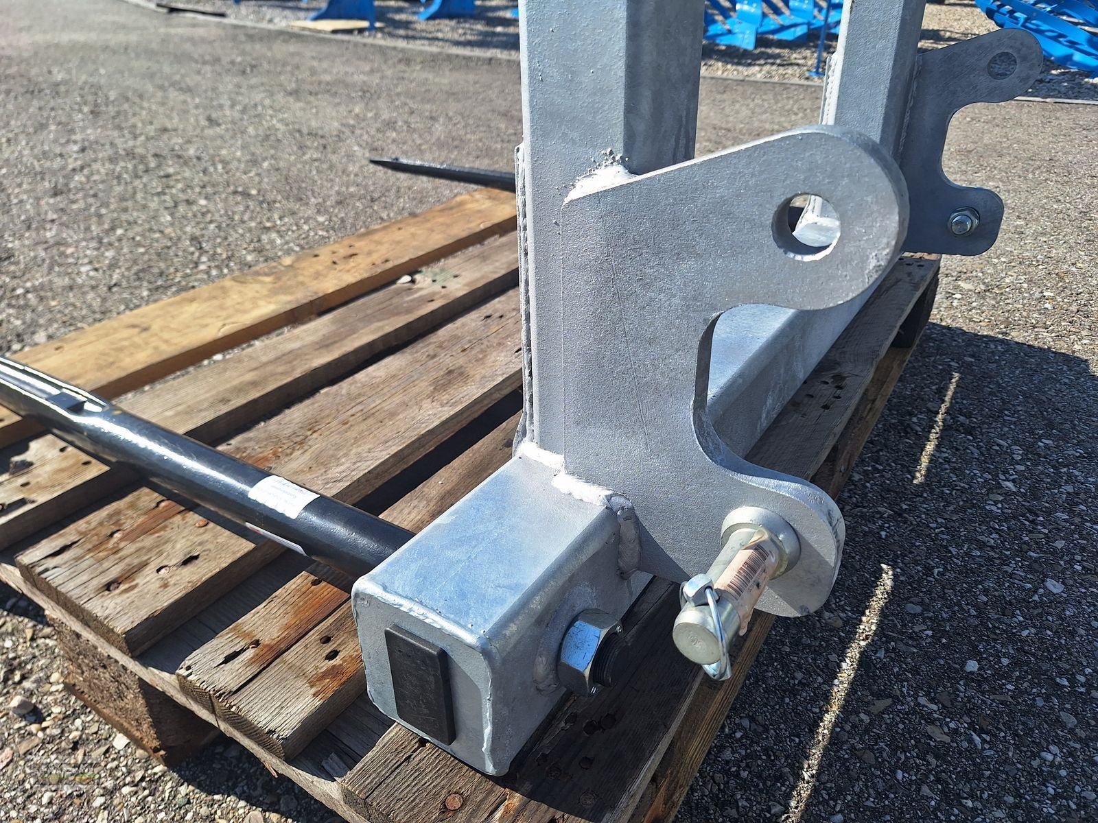 Ladeschaufel des Typs Fliegl AgroCenter Ballengabel 1-fach, Neumaschine in Gampern (Bild 5)