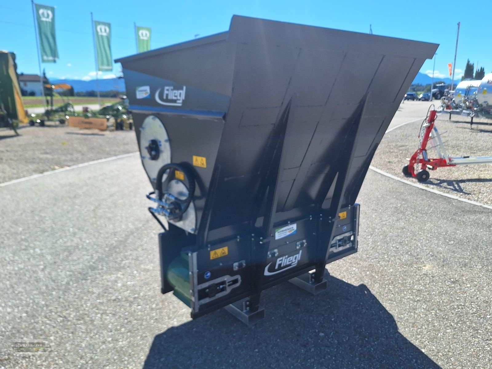 Ladeschaufel des Typs Fliegl AgroCenter Einstreuschaufel 175, Neumaschine in Gampern (Bild 8)