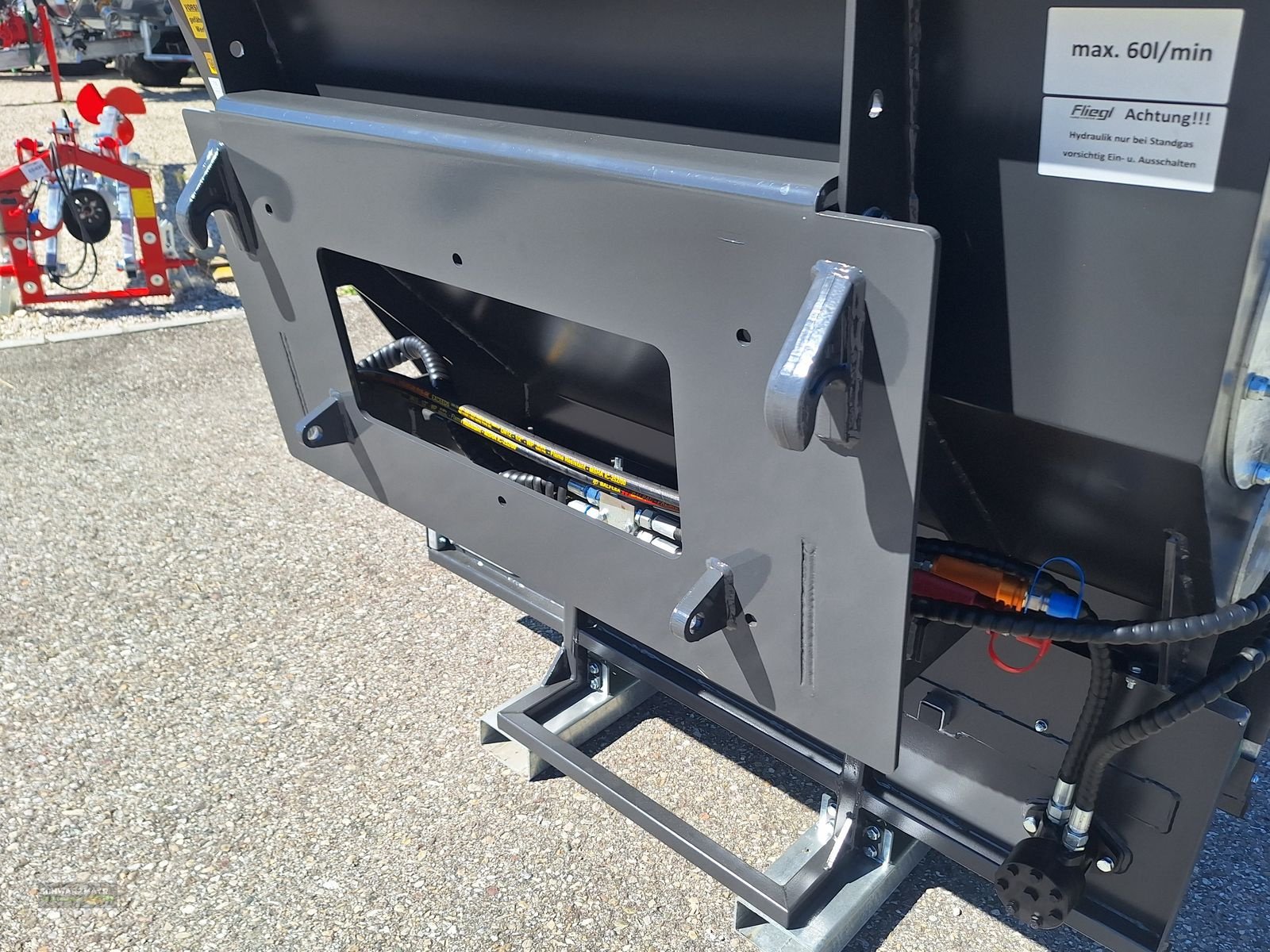 Ladeschaufel des Typs Fliegl AgroCenter Einstreuschaufel 175, Neumaschine in Gampern (Bild 11)