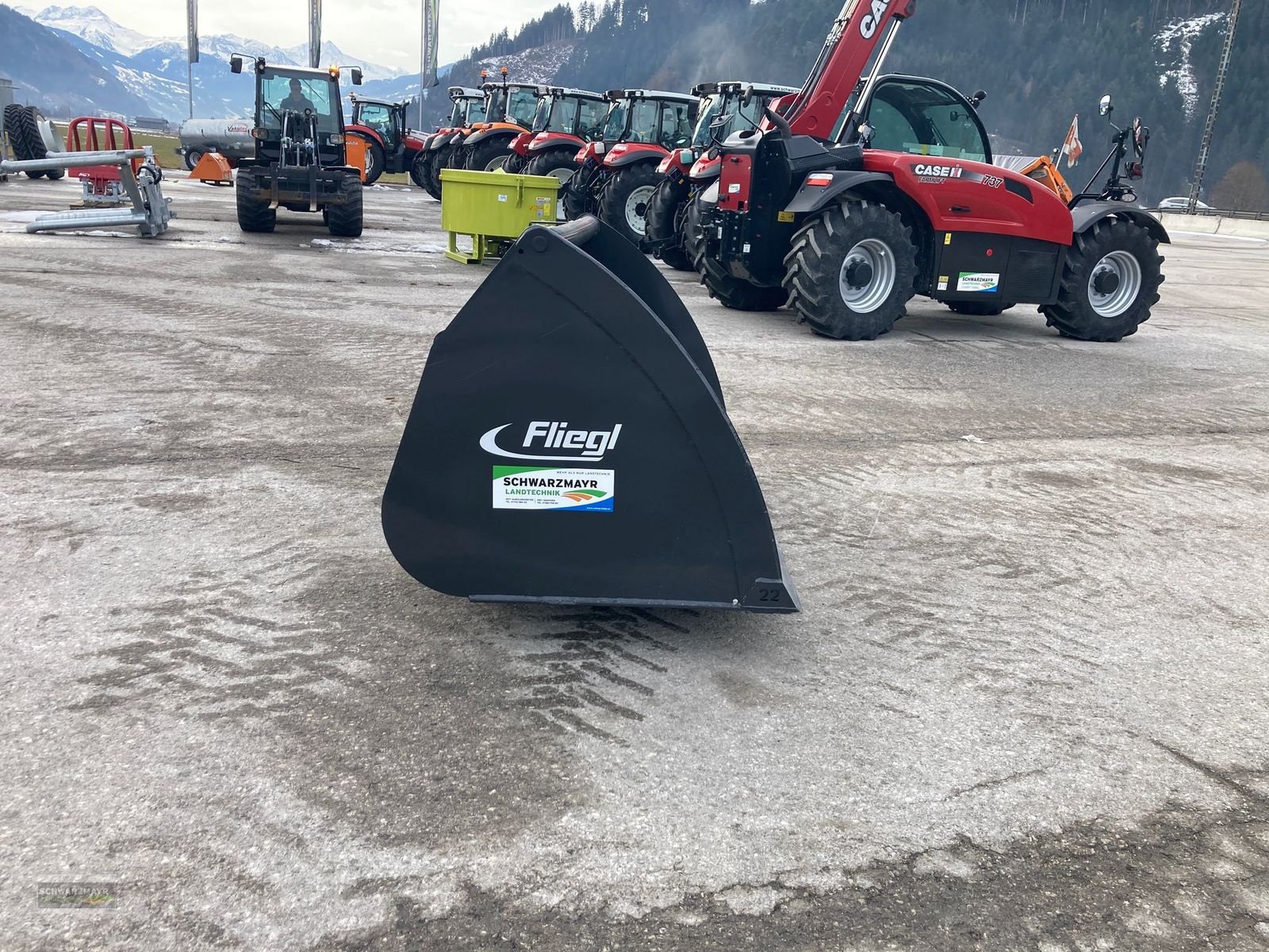 Ladeschaufel of the type Fliegl AgroCenter GR-Schaufel 2200, Neumaschine in Aurolzmünster (Picture 4)