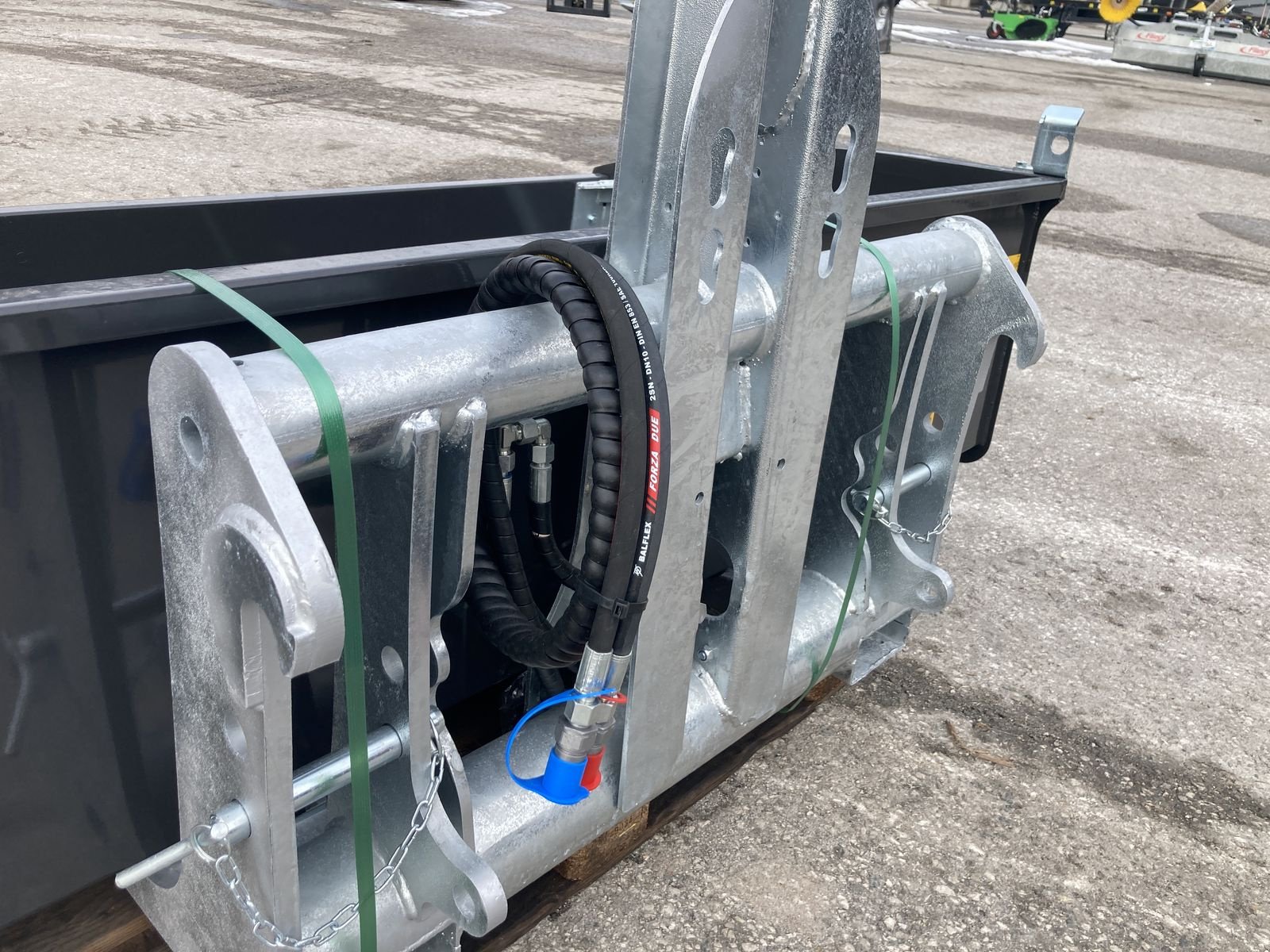 Ladeschaufel типа Fliegl AgroCenter Heckschaufel G2200mm, Neumaschine в Schlitters (Фотография 13)