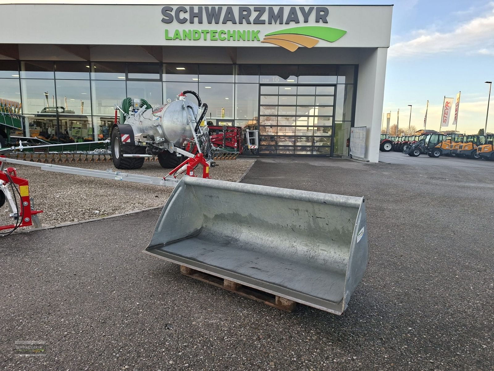 Ladeschaufel tip Fliegl AgroCenter Schaufel 2000mm, Vorführmaschine in Gampern (Poză 1)