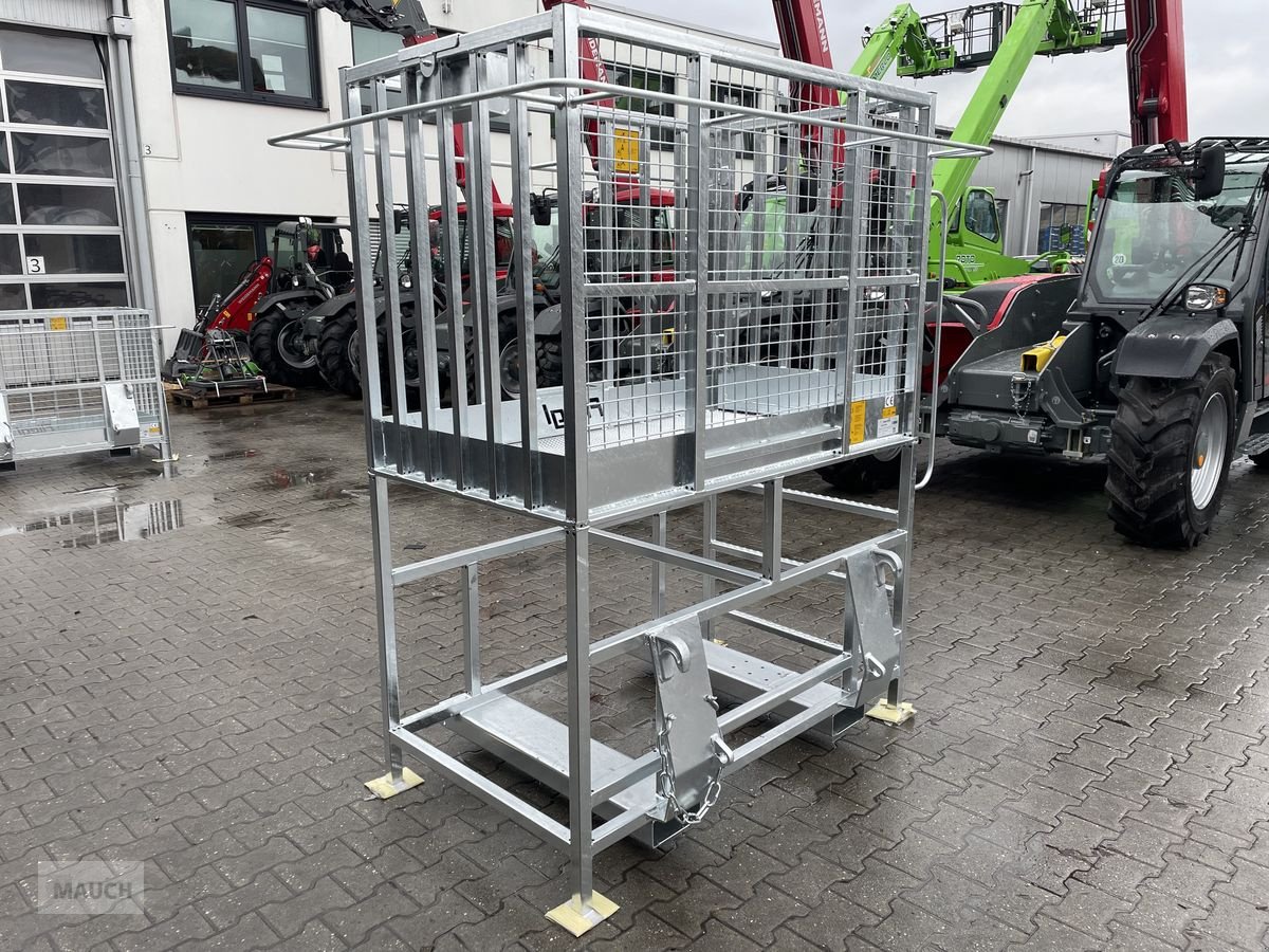 Ladeschaufel des Typs Fliegl Arbeitskorb / Arbeitsbühne mit Erhöhung Euro &PG, Neumaschine in Burgkirchen (Bild 5)