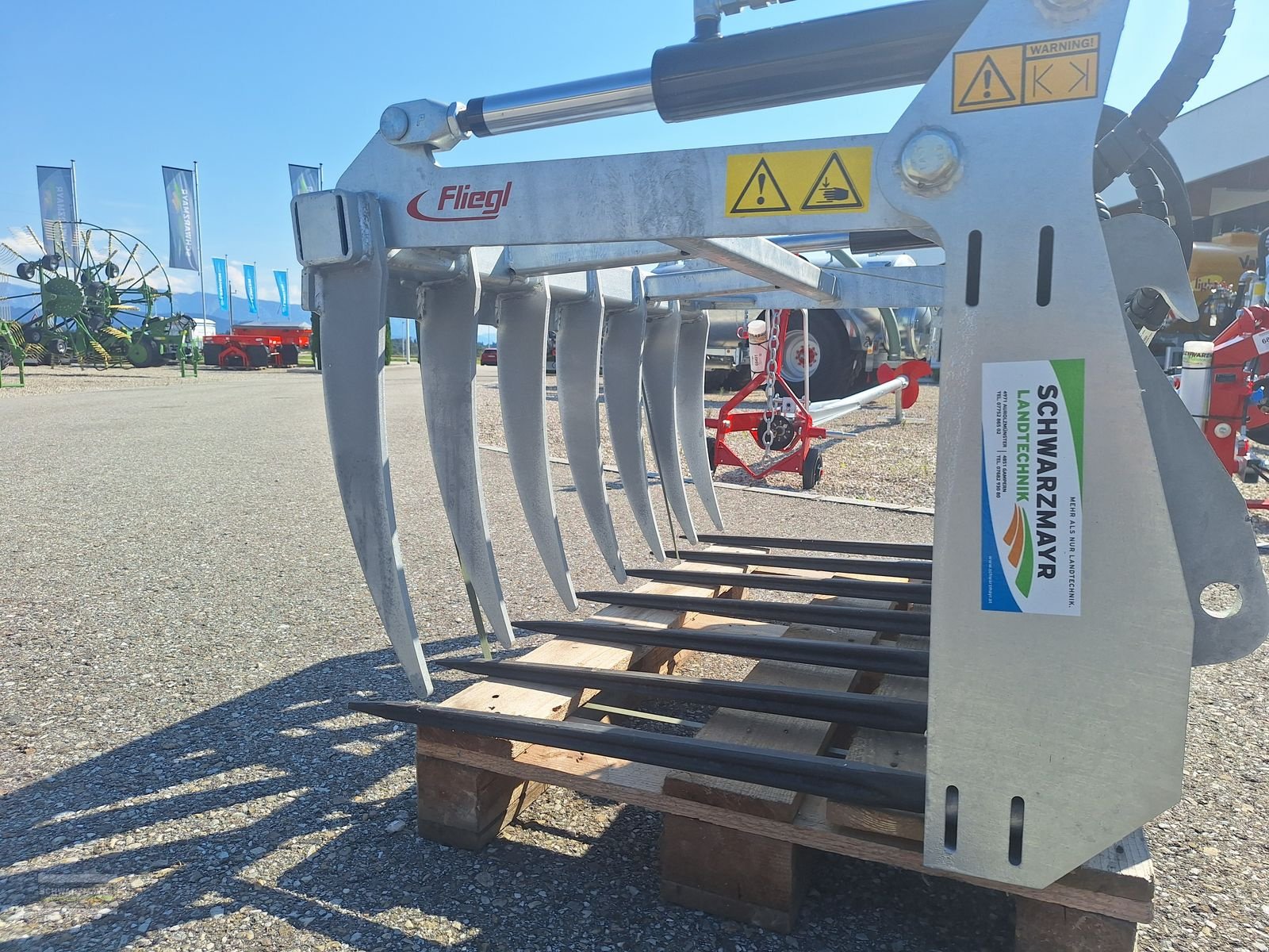 Ladeschaufel typu Fliegl Dung-Silagegabel 1,25m, Neumaschine v Gampern (Obrázek 14)