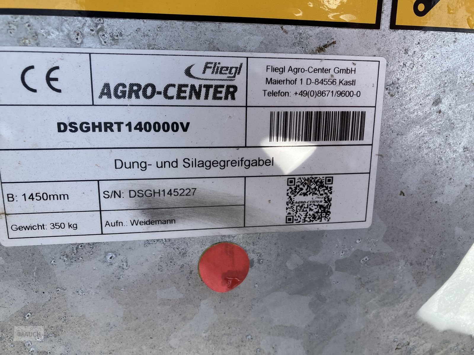 Ladeschaufel of the type Fliegl Dung- und Silagezange Weidemann Aufnahme, Neumaschine in Burgkirchen (Picture 7)